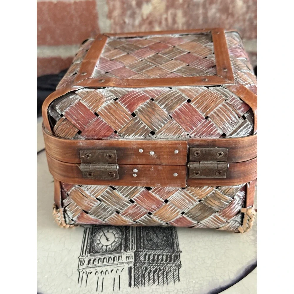 Vintage Wicker Weave Chest Basket Rattan Wood Treasure Hinged Box‎ Decor,